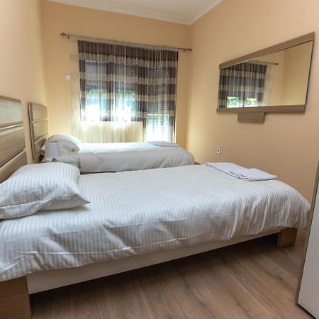 Apartmani Bulevar سيتينيي المظهر الخارجي الصورة